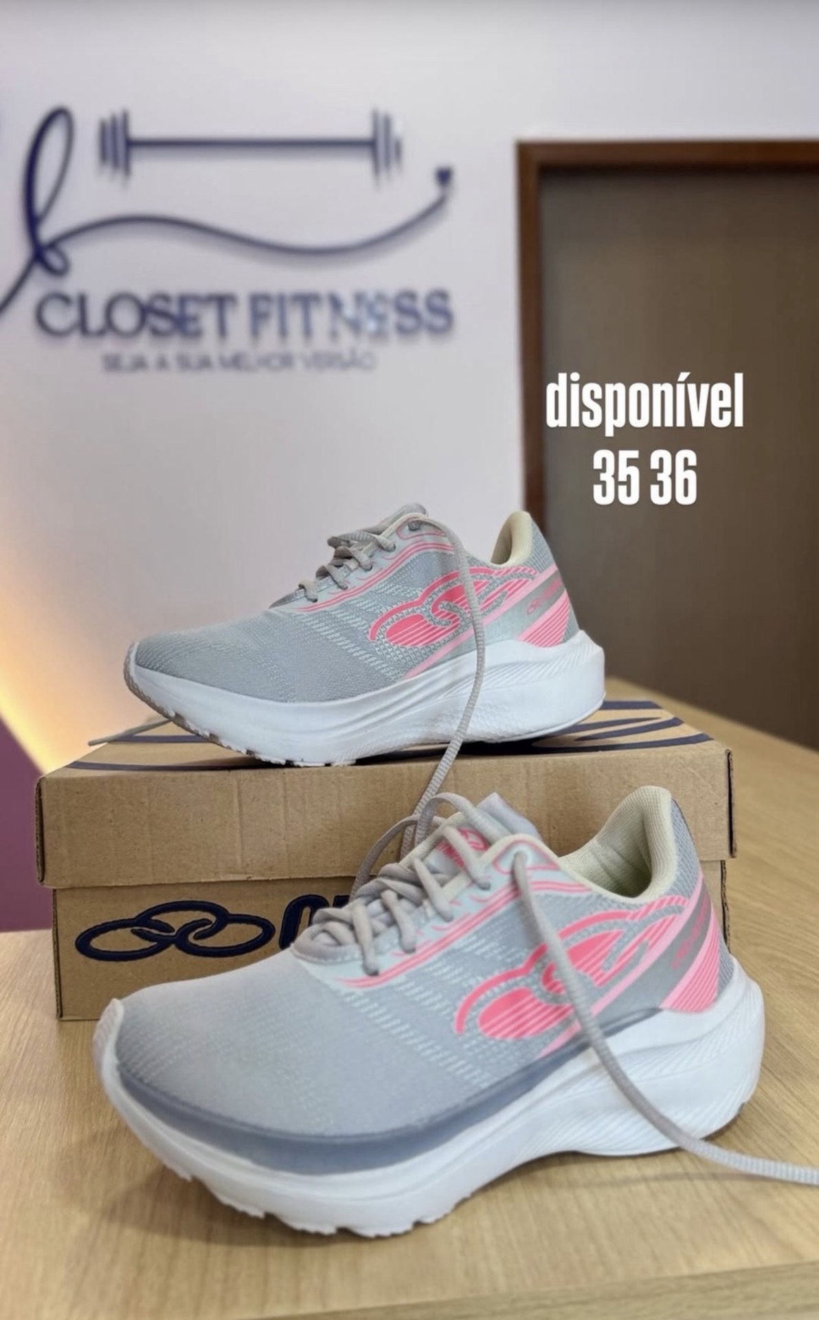 Tênis olímpicos cinza c/ pink