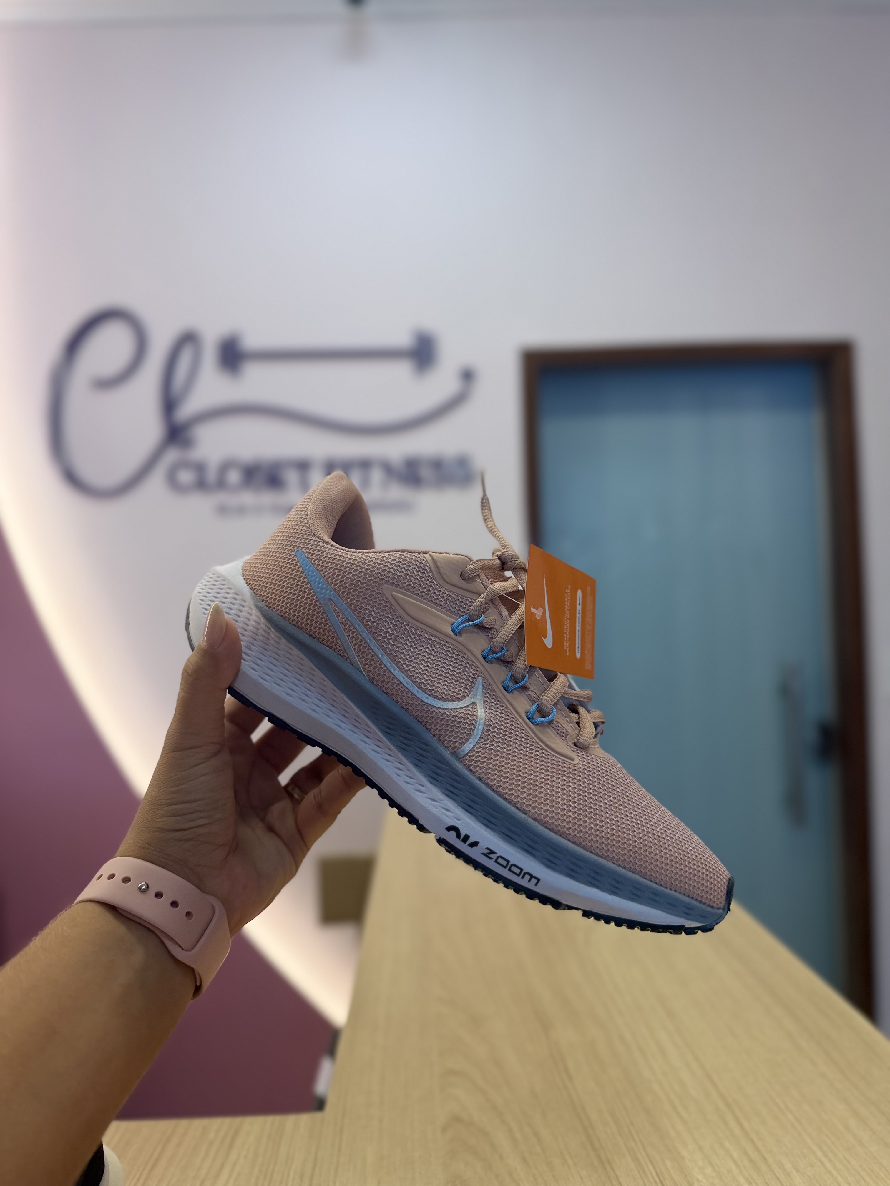 Tênis Nike Nude Rosado